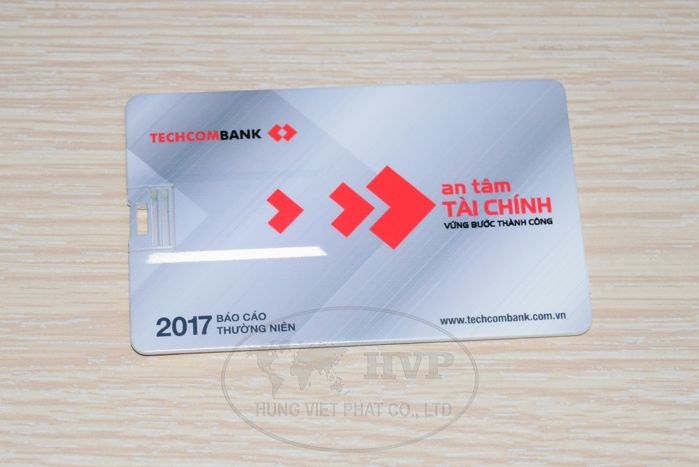 UTV-001-USB-The-namecard-in-logo-hinh-anh-thuong-hieu-lam-qua-tang-5-1529125084.jpg
